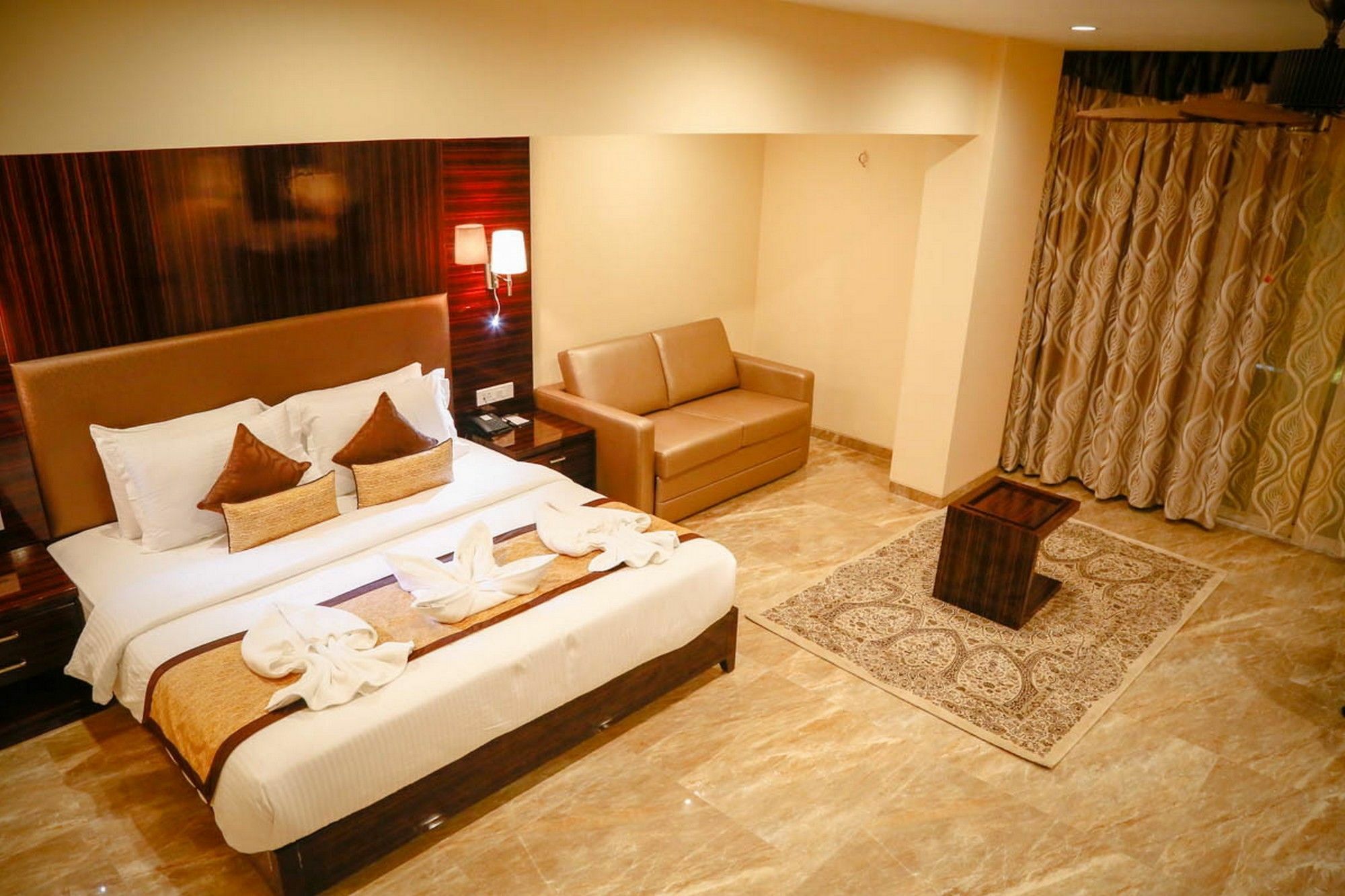 Fabhotel Prime Sarala Crown - 500M From Calangute Beach 3* Calangute